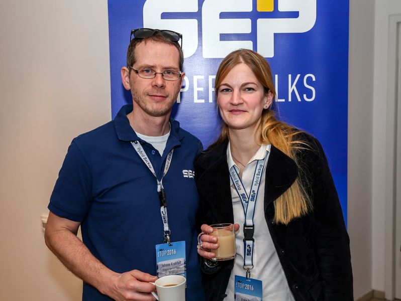 SEP-Channel-Chef Johann Krahfuß und Anke Pawla von 8Soft (Bild: SEP)