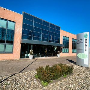 Bereits in dritter Generation ist die 1947 gegründete Nijdra Gruppe nahe Amsterdam ihren Kunden ein kompetenter Partner in Entwicklung, Fertigung und Montage von feinmechanischen Bauteilen und mechatronischen Modulen.