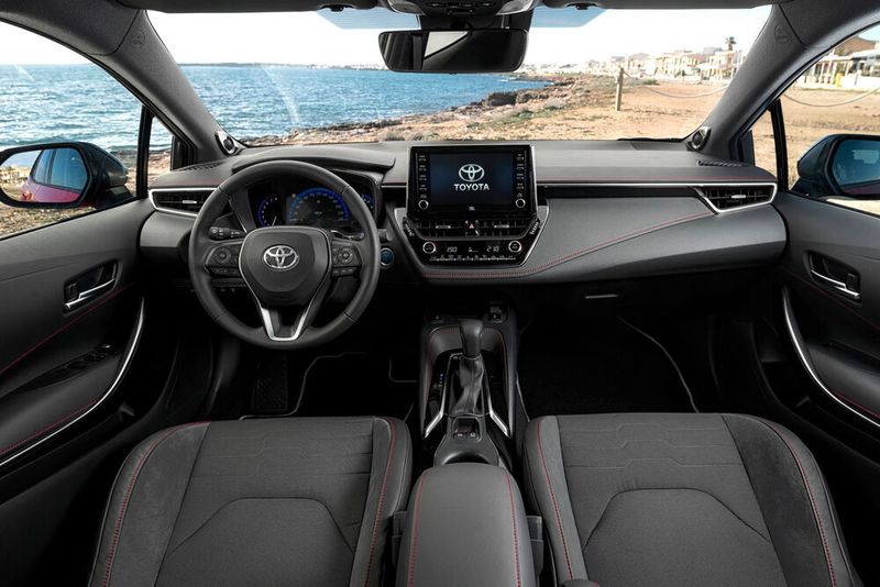 Das Infotainmentsystem kann nicht überzeugen. (Toyota)