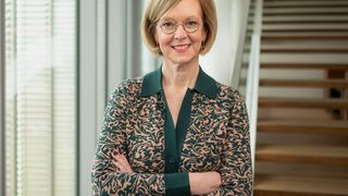 Ilse Henne ist CTO bei Thyssenkrupp Materials Services. Sie rät angesichts der Herausforderung, denen sich die Logistikbranche heute stellen muss dazu, etwa auf Digitalisierung, Transparenz und End-to-End-Datenkollaboration zu setzen. (Bild: Thyssenkrupp Materials Services)