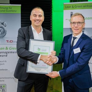 Marek Borgstedt (links), T&O Group, und Reinhard Musch, DMG MORI.(Bild:  David Weyand)