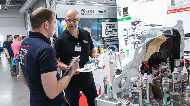 Die Aussteller hatten für ihre Kunden viele neue und interessante Produkte mitgebracht. (Bild: Stefan Bausewein)