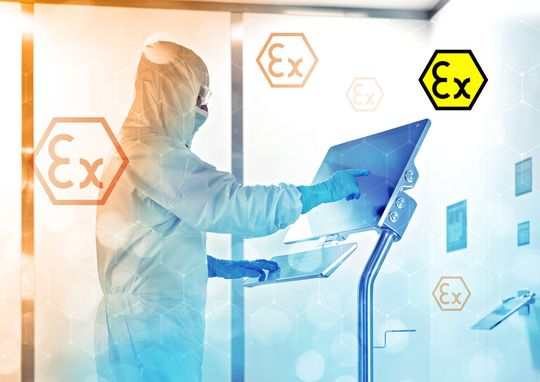 Ex-geschützte HMI-Systeme lassen sich in der Life-Science-Produktion nicht isoliert als Einzelkomponenten betrachten, denn hier greifen Explosionsschutz, Hygiene, IT-Integration und Bedienbarkeit eng ineinander.(Bild:  Systec & Solutions)
