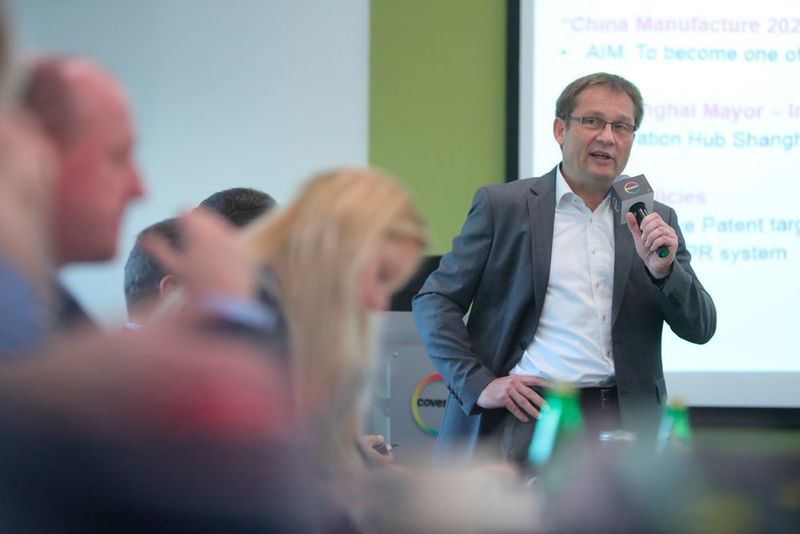 Dr. Christian Hessler, Head of Innovation für Asia/Pacific ist auch für Covestros F&E-Standort in Shanghai verantwortlich: 