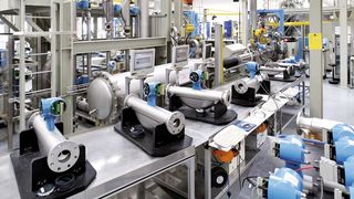 Die Produktionskalibrieranlage PremiumCal (Bild: Endress+Hauser)