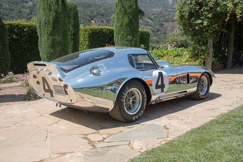 Die Zahl der Autos lehnt sich an die Produktionsmenge des originalen Coupés mit kleinem Motor an. (Shelby American)