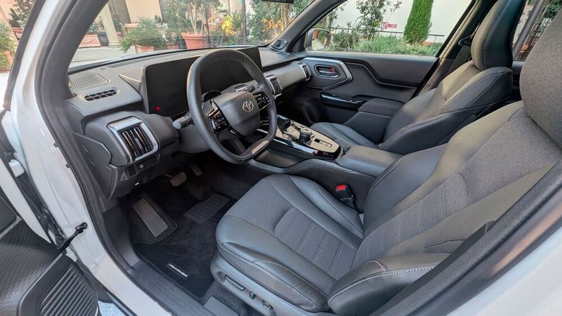 Der Fahrkomfort im Urban Cruiser ist hoch, die Geräuschkulisse ist angenehm leise. (Bild: Mauritz – VCG)