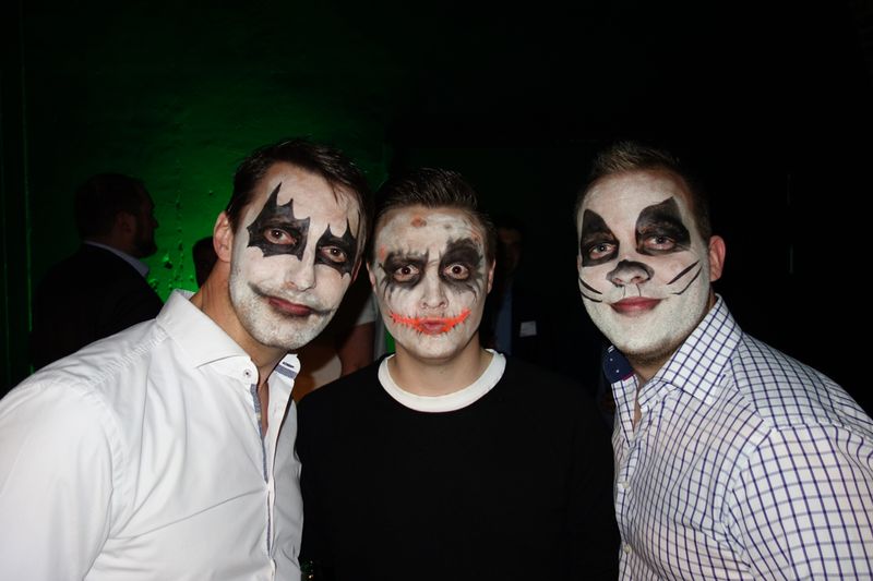 Die dunkle Seite der Macht ist mit ihnen, (v. l.) Jens Dissmann, Steven Nicolin und Carsten Matlage, Microsoft! (Bild: IT-BUSINESS)