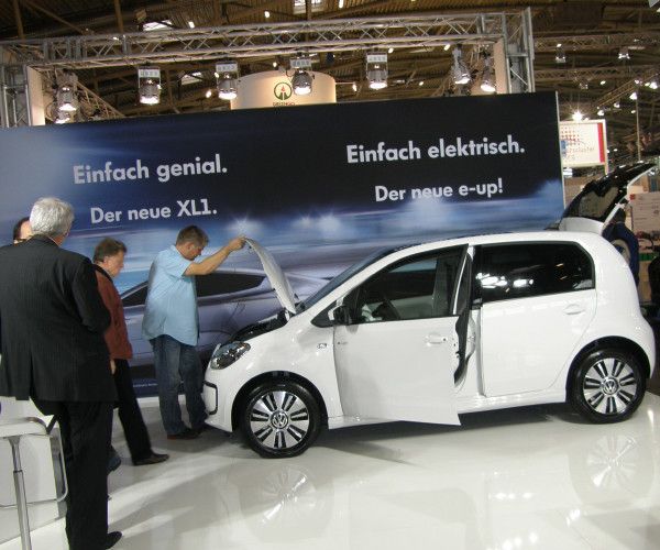 Über den Sieg in der Kategorie „Elektrofahrzeug: Auto“ durfte sich die Volkswagen AG mit ihrem e-up! freuen (Bild: Thomas Kuther)