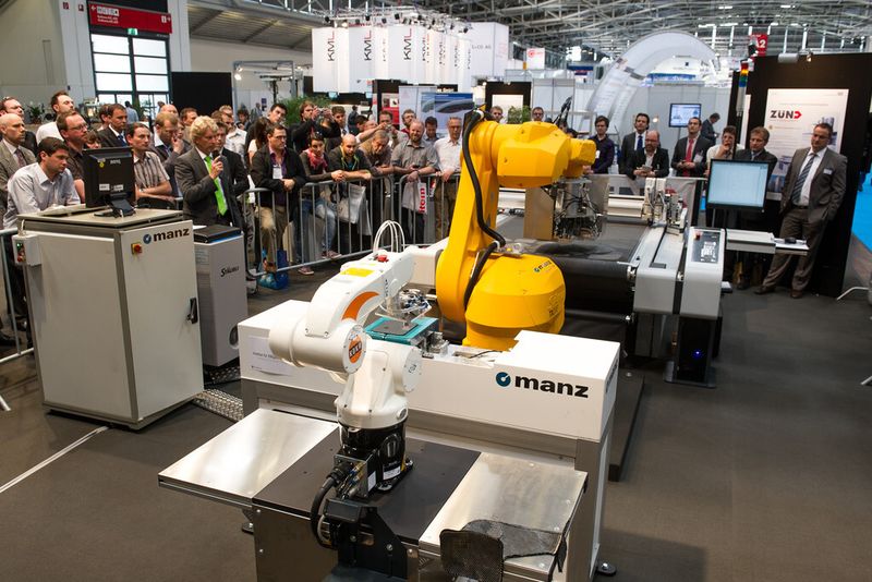 Rückblick: Impressionen von der Automatica 2012. (Bild: Messe München)