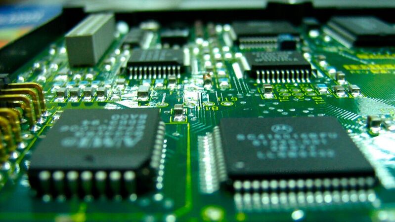 Neben Wolfspeed hat auch Intel bereits bekannt gegeben, in Deutschland eine Produktion für Mikrochips aufbauen zu wollen. 