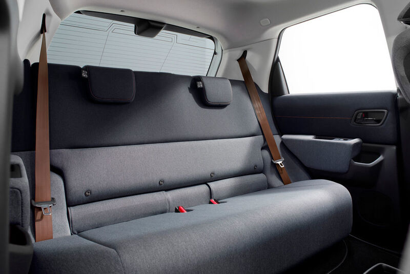 Angesichts der veränderten Baubedingungen eines Elektroautos haben auch Passagiere auf der Rücksitzbank ausreichend Platz (Archivbild vom Prototypen). (Honda)