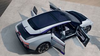 Mit dem „Z“ bietet Hiphi ein in mehrfacher Hinsicht auffälliges und eindrucksvolles E-Auto an. Ob die Marke allerdings eine Zukunft hat, bleibt abzuwarten. (Bild: Hiphi)