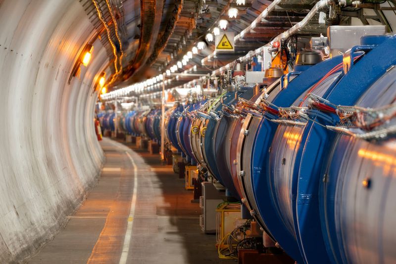  (CERN)