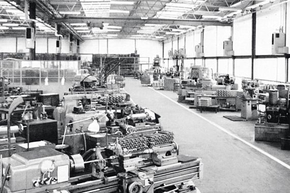 Historische Impressionen aus der Produktion. (Bild: Aerzener Maschinenfabrik)
