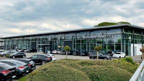 Die Mercedes-Benz-Niederlassung Aachen wird Teil von Kestenholz. (Bild: Kestenholz)