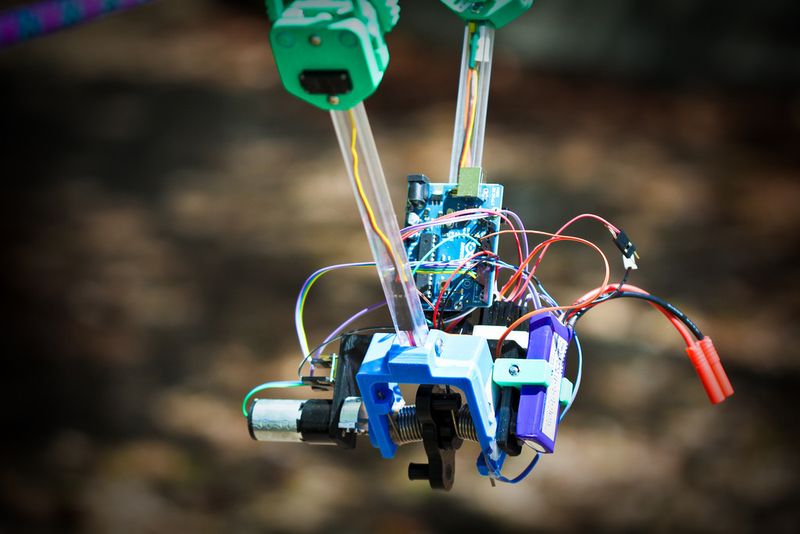SkySweeper: Stärkere Arme sollen in Zukunft dafür sorgen, dass der Roboter mit einem Arm 