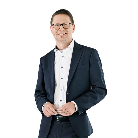 Interviewpartner Andreas Kaufmann ist Bereichsleiter Marketing und Innovation bei R. Stahl. Interviewpartner Andreas Kaufmann ist Bereichsleiter Marketing und Innovation bei R. Stahl.