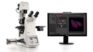 Die sCMOS Mikroskop-Kamera Leica DFC9000 an einem inversen Leica-DMi8-Mikroskop. (Bild: Leica Microsystems)