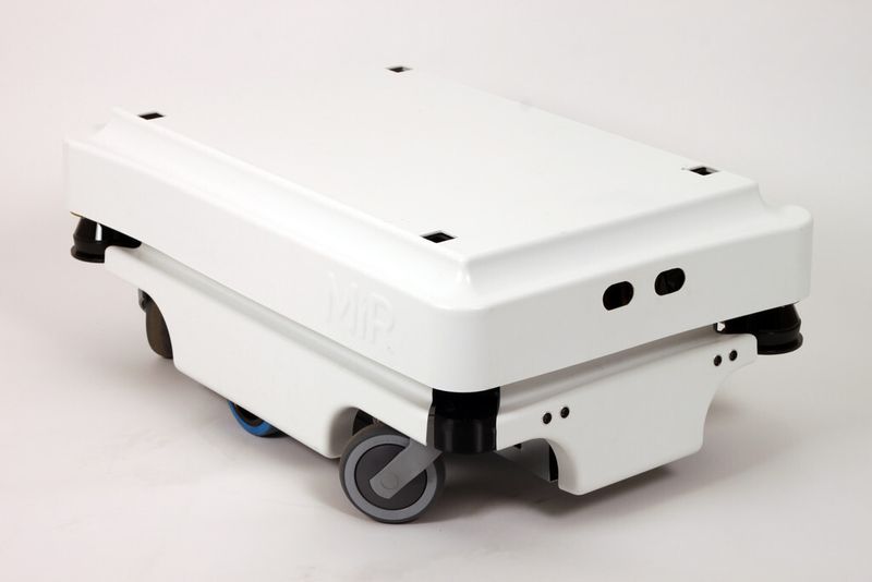 Der neue mobile Roboter MiR100 wird jetzt auch in Deutschland angeboten. (Bild: MiR)