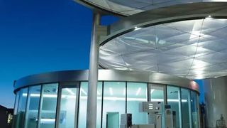 Firmen wie Linde (im Bild: Linde H2-Tankstelle) setzen auf Wasserstoff - doch Tankestellen und Füllstrecken brauchen passende Wärmetauscher. (Linde)