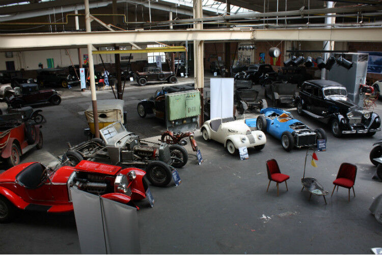 Die Sammlung Schlumpf umfasst rund 400 Fahrzeuge, jedes zehnte ist nun in Kassel zu sehen. (Foto: Kraß)