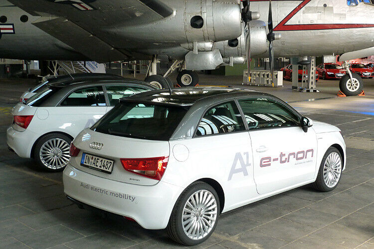 Vorerst auf Eis liegen die Produktionspläne für den A1 e-tron, einen elektrisch betriebenen Kleinwagen für die Stadt, und sein Gegenstück: ... (Foto: Wolfgang Pester)