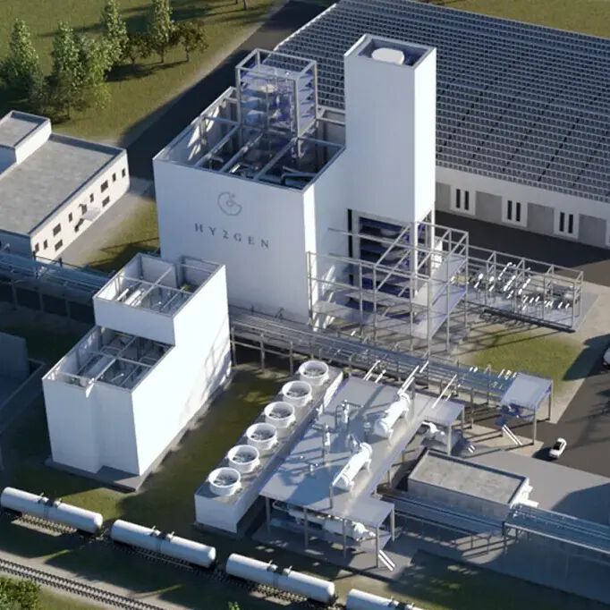 Auf dem ehemaligen Flugplatz und künftigem „Green Areal Lausitz“ soll 2027 eine Anlage zur Produktion von grünem Wasserstoff und SAF in Betrieb gehen. 