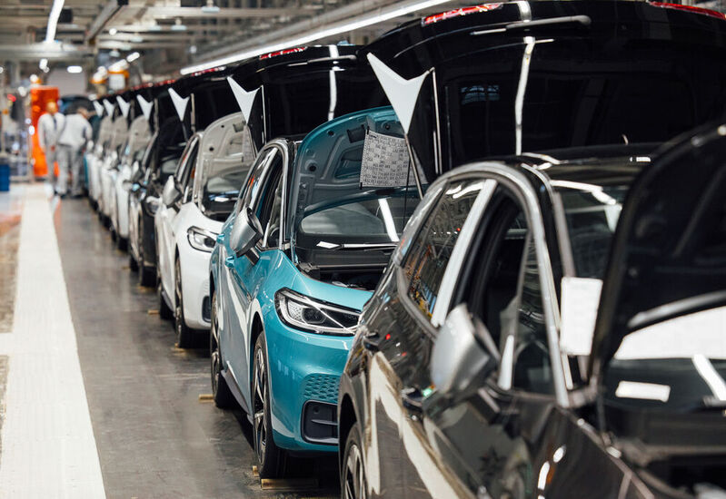 Halbleiter-Mangel: Laut einem Bericht des Wirtschaftsportals „Business Insider“ könnte Volkswagen über 800.000 Einheiten weniger produzieren.