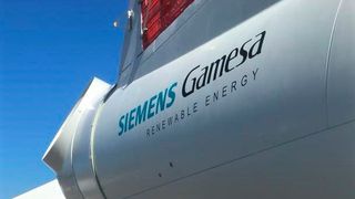 Das wirtschaftlich gebeutelte Windkraftunternehmen Siemens Gamesa denkt darüber nach, in Europa fast 3.000 Stellen zu streichen. Gleichzeitig plant die Konzerspitze eine existenzsichernde Umstrukturierung. (Bild: Siemens Gamesa)
