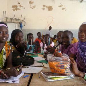 UNESCO: 2015 sind es weltweit immer noch 58 Millionen Kinder und 63 Millionen Jugendliche, die keinen Zugang zur Grund- und Sekundarschule haben.(Bild:  Initiative Stifte stiften)