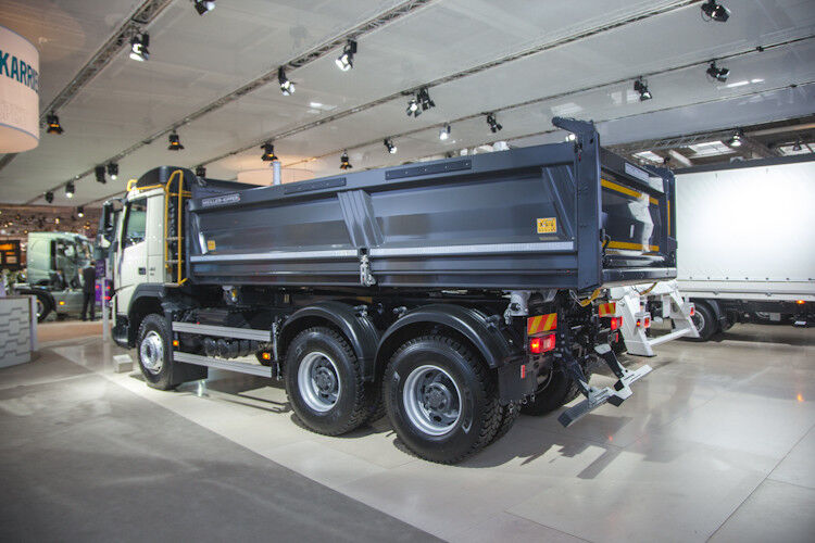 Auch für die Baubranche haben die Skandinavier Fahrzeuge im Programm. (Foto: Suffner)