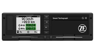 Blick auf den digitalen Fahrtenschreiber von Intellic, der unter der Marke ZF verkauft wird. (Bild: ZF Group)