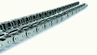 Die RS-Rollenkette von Tsubaki ist jetzt mit neuen beweglichen Greifern erhältlich. (Bild: Tsubaki)