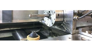 Das kundenindividuelle Räumwerkzeug wurde auf der mit Esprit programmierten Mitsubishi-Drahterodiermaschine hergestellt. (DP Technology)