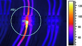 Ein klassisches Einsatzgebiet von Infrarotkameras ist die Überprüfung von Elektroinstallationen. Lockere Kabelverbindungen in Steuerschaltkreisen lassen sich so einfach entdecken. (Archiv: Vogel Business Media)