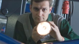 Regelmäßige Inspektionen von Biogasanlagen können Gefahren reduzieren. (Bild: Dekra)