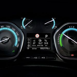 Das gilt auch für die Instrumententafel.(Bild:  PSA)