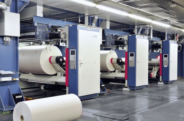 Bild 2: Charakteristische Muster im Körperschall erkennen Schäden frühzeitig. Somit lassen sich kostspielige Maschinenstillstände vermeiden. (imc Meßsysteme)