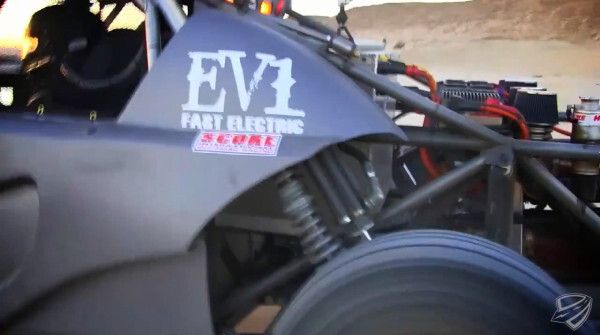 Das EV 1 ist der erste elektrisch angetriebene Rennwagen für Baja-Rennen (SRI, SRD, EV West)