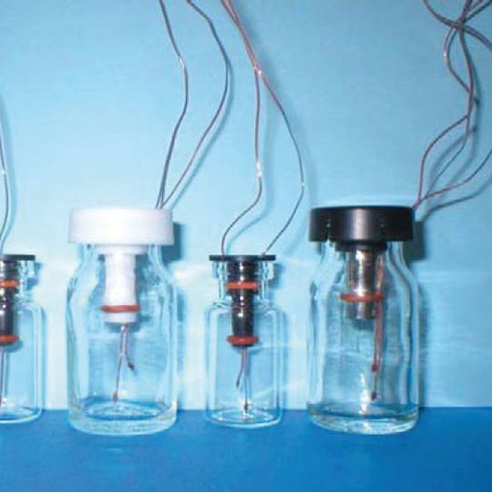 Methoden zur Anbringung/Positionierung von Thermoelementen(Bild:  Genevac)