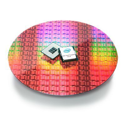 Chip auf Wafer: Die Xeon-E7V4-Prozessoren, basierend auf der Broadwell-EX-Technologie, wurden im 14nm-Verfahren gefertigt. (Intel)