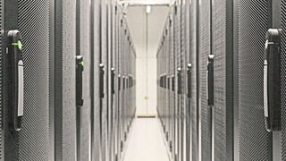 EMKA Agent-E Serverraum. (Emka Beschlagteile)