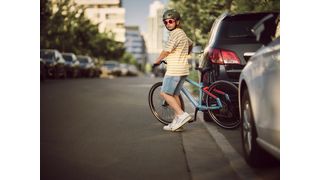 Modernas y sostenibles: las nuevas bicicletas Lion Bikes para niños, con cuadro y horquilla de poliamida y fibras de carbono recicladas. (Bild: La revolución de las bicicletas infantiles)