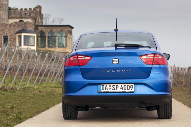 Die Motoren sind sparsam mit Verbräuchen von maximal 6,1 Litern in der 75 PS-Version. Beim Verbrauch siegt natürlich der TDI, er soll je nach Bereifung mit 3,9 Litern pro 100 Kilometer auskommen. Das entspricht einem CO2-Ausstoß von 104 g/km. (Foto: Seat)