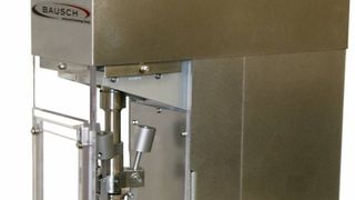 Die Verschließmaschine Typ 511 eignet sich zum Verschließen von Vials und Flaschen mit Schraub-, Bördel- und Flip-Off-Kappen.  (Bild: Base Europe)