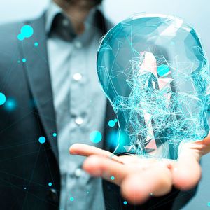 Laut einer NetApp-Umfrage ziehen 69 % der Unternehmen cloudbasierte KI-Services einer KI-Infrastruktur im eigenen Datacenter vor.