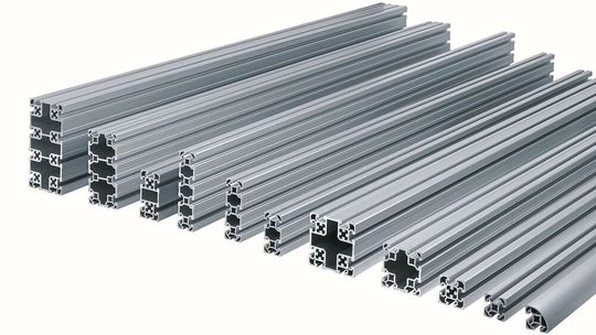 Seit Ende 2025 verfügen die Aluminiumprofile von Bosch Rexroth über einen reduzierten Product Carbon Footprint.(Bild:  Bosch Rexroth AG)