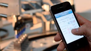 Per Smartphone für den Schichtplan doodlen. Ein Projekt des Fraunhofer IAO ermöglicht einen flexiblen Produktionsbetrieb mit dem KapaflexCy SchichtDoodle zur Steuerung flexibler Arbeitseinsätze. (Bernd Müller, Fraunhofer IAO)