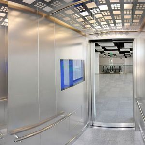 Ein Remote Management System für Flachbildschirme ist auch in kritischen Einbausituationen wichtig.(Bild:  eCOUNT /  Alesnowak | Dreamstime.com)